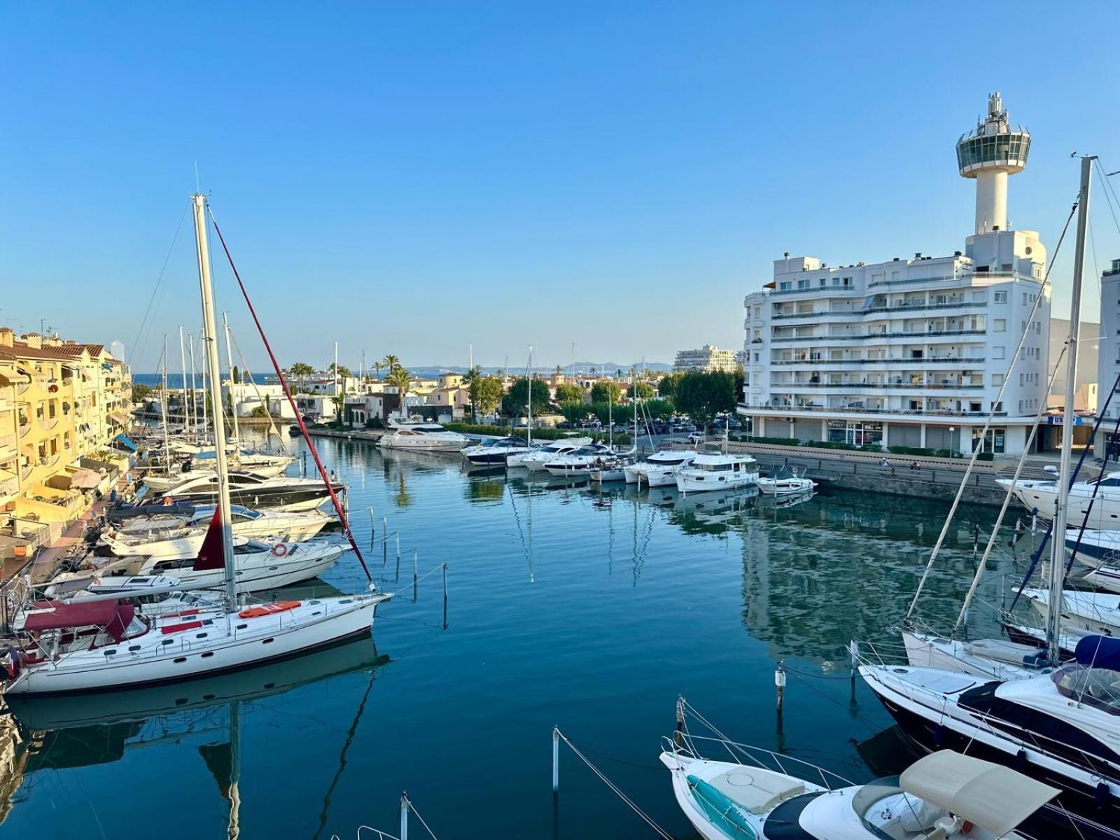 Apartamento Con Vistas A Mar Y Canal. Empuriabrava Exterior foto